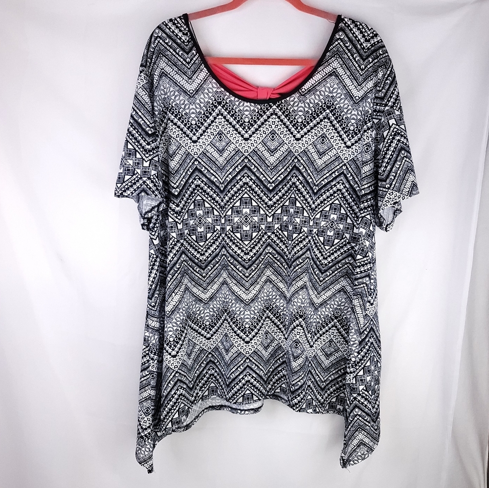 Hot Ginger aztec print bow back sharkbite top - Picture 2 of 5